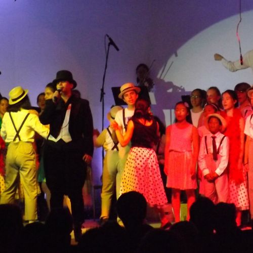 Qu'est-ce qu'on attend pour être heureux ?